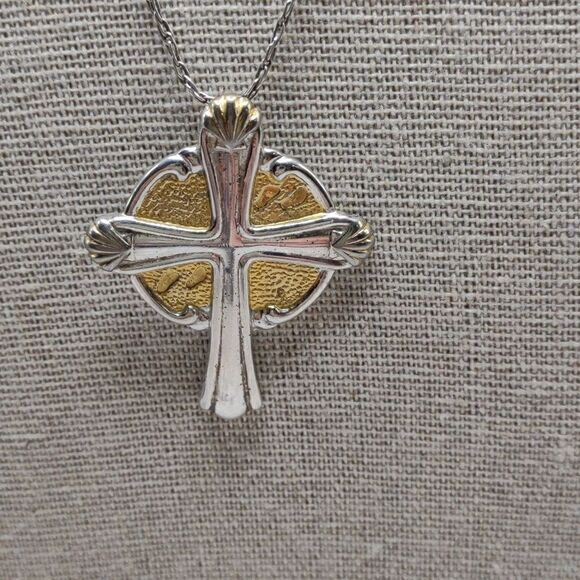 Sterling Silver Cross Footprints Poem Necklace.   Vintage 80s.  P1 - Picture 1 of 9